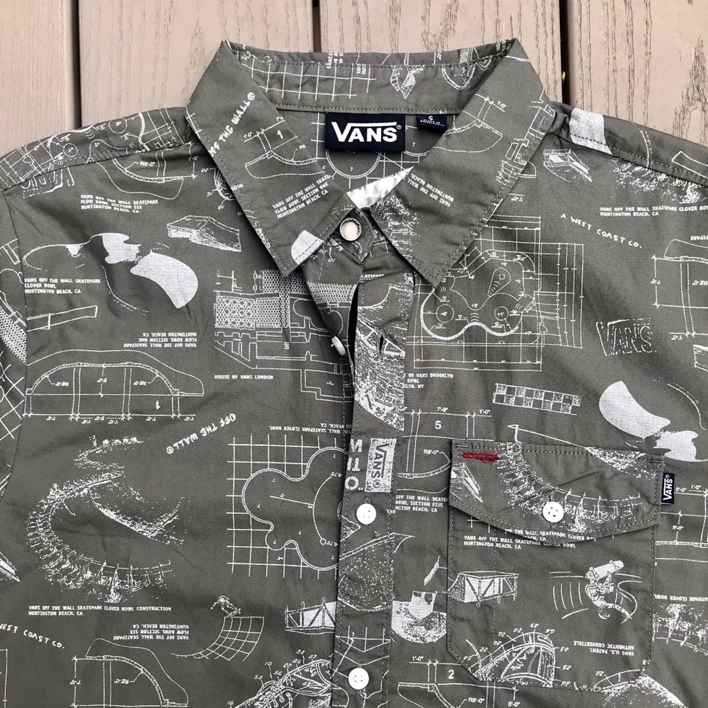 VANS OFF THE WALL “Mohr’s Code” Button Down
